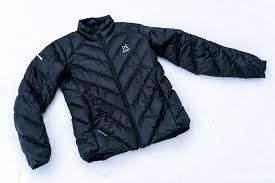 Kestävä valinta retkeilyyn, hiihtoon ja vuorikiipeilyyn. Haglofs L I M Essens Jacket Review Iancorless Com Photography Writing Talk Ultra Podcast