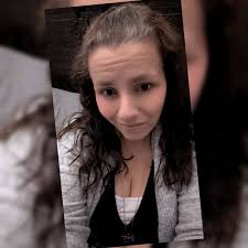 Peterson please make sure that aisle is wild enough for three people to  fit! And give some thought to the transition once you get to the end of the  aisle ❤️ #weddinganswer #