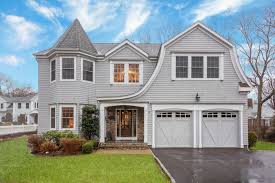 1741 Boston Post Rd Darien Ct 06820 Realtor Com Homes In Darien Ct Darien Connecticut In 2020 Home Exterior Makeover House Designs Exterior Exterior Design