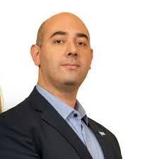 Gilda Almonte's Instagram, Twitter & Facebook