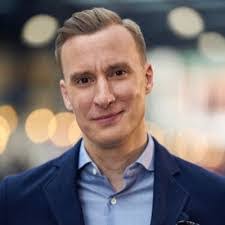 Guy Broadhurst's Instagram, Twitter & Facebook