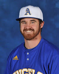 Brett David's Instagram, Twitter & Facebook