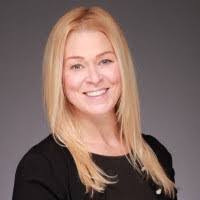 Caitlin Stuart's Instagram, Twitter & Facebook