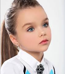 Find the perfect petite fille stock photos and editorial news pictures from getty images. Voici La Nouvelle Plus Belle Petite Fille Du Monde