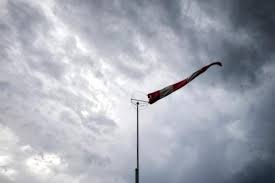 Km / h, ′′ moderate storm ′′). Conditions Meteorologiques Difficiles Appel A La Prudence