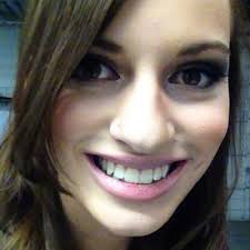 Kira Lake (@killinkira)