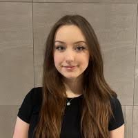 Kat Richard's Instagram, Twitter & Facebook