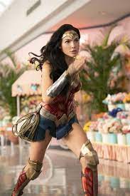 Barbara minerva aka cheetah was a. Bild Zu Gal Gadot Wonder Woman 1984 Bild Gal Gadot Filmstarts De