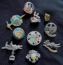 German Austrian Collection Alping Hat Pins For Lederhosen Outfit Traditional German Clothing German Hats Lederhosen Outfit