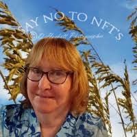 Joanne Foti's Instagram, Twitter & Facebook