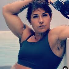 Aleesha Young's Instagram, Twitter & Facebook