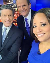 Hey! We match! Must be a Chicago native thing.💙 Special connection. 😉  #ChicagoNatives #ChicagoAnchors #NewsAt5And9 #Family #Homies #NewsBlues  #WeDidntPlanThis