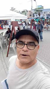 Ya estamos en la Muestra Pictórica Diciembre de colores , Estamos en  templete cívico, Invita casa de la cultura , Benjamin Carrion