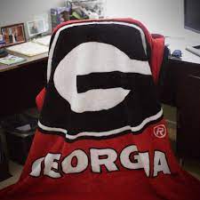 The official facebook page of the university of georgia bulldogs. Georgia Bulldogs Throw Blanket Denali Home Collection Denali Home Collection