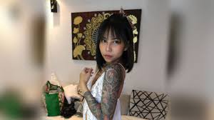 น้องแอม คลิปเด็ดจาก Onlyfans หีขาวอมชมพู