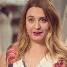 Elizabeth Mccue's Instagram, Twitter & Facebook