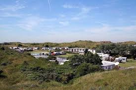 Ontdek in een tent, camper, boomhut of cabin Campingplatz De Duindoorn