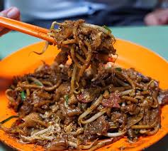 While no one can authoritatively say which country's version is better, everyone agrees that this sinful dish is worth savouring. 10 Best Char Kway Teow Places In Singapore