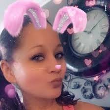 Edith Santiago (izzypooes)