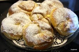 Spanisches Schmalzgeback Ensaimada Rezept Rezept In 2020 Rezepte Geback Schmalzgeback