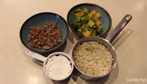 This homemade dog food recipe uses meat, rice, veggies, and eggs, making it a full meal in itself. Low Fat Homemade Dog Food Recipe For Different Health Conditions