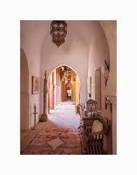 L'établissement palais claudio bravo vous attend pour un séjour exceptionnel à taroudant, plus précisément dans le secteur historique, dans un parc provincial. The House Of The Flamboyant Claudio Bravo Painter Valparaiso 1936 Taroudant 2011 Claudio Bravo In Morocco M Space Architecture Moroccan Design Global Design