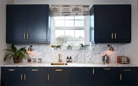 Kitchen cupboard handles are so important because the kitchen is often the favourite room in the home! Dark Blue Kitchen Cabinets With Copper Iwn Kitchen