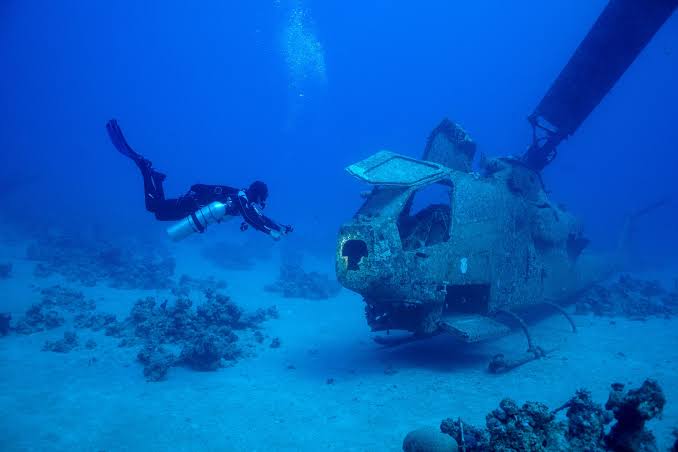 Fish and tanks at Jordan's underwater military museum - May 9, 2024 |  Reuters