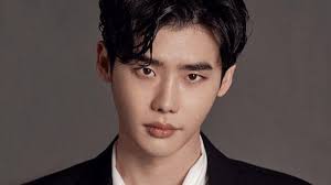 Jin, and manhole to name a few. Top 10 Highest Paid Korean Actors In 2021
