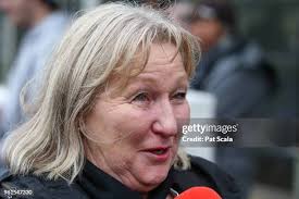 122 Janet Steed Photos & High Res Pictures