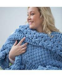 Lovely and thick, the perfect chunky knit choice for beginner arm knitters. Bernat Free Patterns Knitting Warehouse