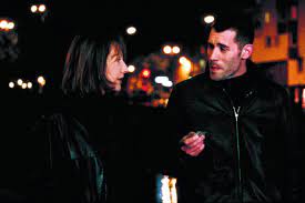 Le petit lieutenant est un film français réalisé par xavier beauvois, sorti en 2005. Le Petit Lieutenant 2004 Vega Film Distribution