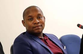 Find jacob zuma news headlines, photos, videos, comments, blog posts and opinion at the indian express. Arrest My Father Jacob Zuma S Son Dares The Npa