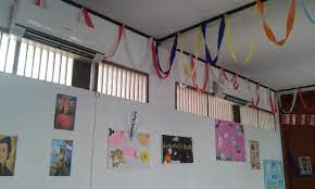 Maybe you would like to learn more about one of these? Desain Teras Rumah Sederhana Hiasan Kelas Dari Kertas Krep