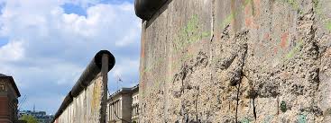 August ein vielfältiges programm, um an den mauerbau und seine folgen zu . Berliner Mauer In Der Ddr So Kam Es Zum Mauerbau 1961 Mdr De