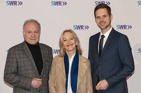 Radio vest (bis januar 2010 hit radio vest) ist das lokalradio in recklinghausen für den kreis recklinghausen.es ging am 21. Neues Vom Swr Gaby Hauptmann Stosst Zum Sender Kultur Stuttgarter Nachrichten
