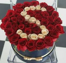 Pin Von Hope Fitzpatrick Auf Mother S Day Flowers Arrangement Blumenarrangement Blumen Blumenstrauss