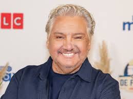 Scholen blij met rust door mobieltjesverbod: 'Kinderen belden op het toilet  met hun ouders en filmden in de klas'