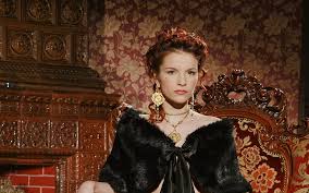 The sleeves are tight and she also wears a shawl. This Is Why Black Victorian Dress Is So Famous Vintage Fashions