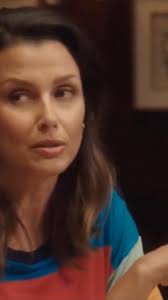 Bridget Moynahan of love✓
