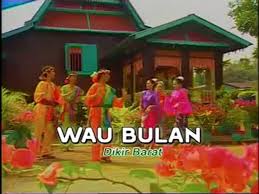 Teruskan lah bakti, teruslah berjuang membina pertiwi, jayakan wawasan susah lelah atas diri, tak harap balasan negara dok nanti, sinar bulan terang. Lagu Tradisional Moden Wau Bulan Karaoke Video Dailymotion