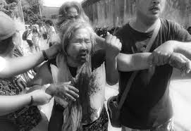 The population density in the philippines is 368 per km 2 (952 people per mi 2 ). The U S Is Funding A War On Poor People In The Philippines Progressive Org