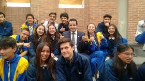 El instituto colombiano de crédito educativo y estudios técnicos en el exterior — icetex es una institución colombiana que está destinada a promover la educación superior en colombia a. Icetex Abre Convocatoria Para Financiar Educacion Superior De 35 000 Colombianos Ministerio De Educacion Nacional De Colombia