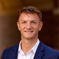 Vincent Alderman's Instagram, Twitter & Facebook