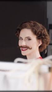 Wise words of wisdom or ill-fated advice from Despina? You decide 😉 Happy  @worldoperaday! 🎥: Mozart's Così fan tutte, directed by @reneeflemingmusic