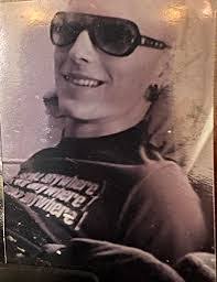 Joseph Makowski's Instagram, Twitter & Facebook