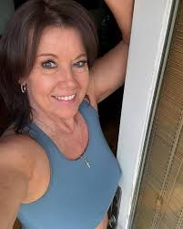 dexter lawson On Threads