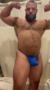 Muscle bear bulge and ass - ThisVid.com