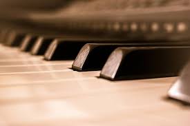 Learning how to move a piano will take a bit of time and study, but this guide should be your first step. How To Move A Piano By Yourself On Hardwood Floor And Via Ramp
