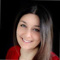 Anna Kosinska's Instagram, Twitter & Facebook